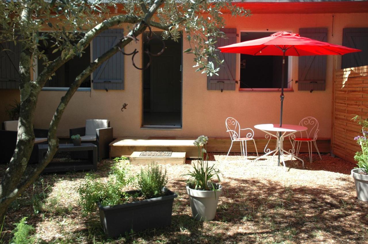Apartmán La Vigne Et L'Olivier Villeneuve-lès-Avignon Exteriér fotografie