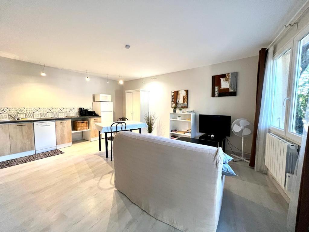 Apartmán La Vigne Et L'Olivier Villeneuve-lès-Avignon Exteriér fotografie